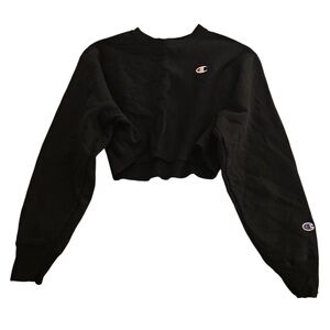 Champion Women's Black Cropped Sweatshirt